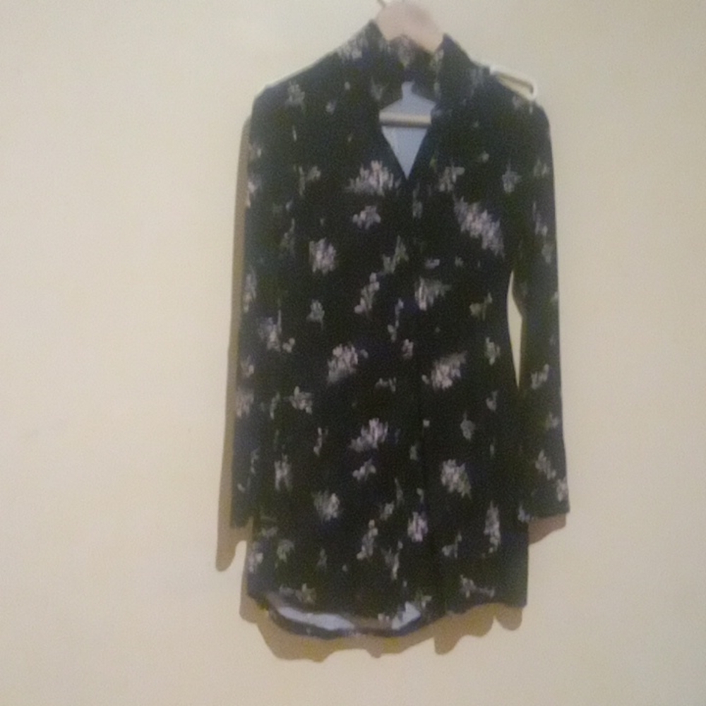 Floral print button up tunic or dress, your choice. Size small. Made in China